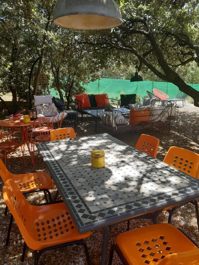 Le Calme De La Garrigue Panzió Russan Kültér fotó