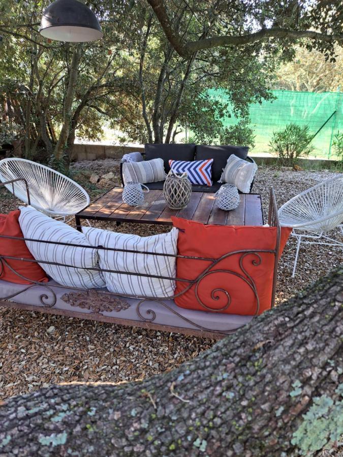 Le Calme De La Garrigue Panzió Russan Kültér fotó